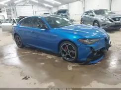 ZARFANBN3N7652533 2022 ALFA ROMEO GIULIA