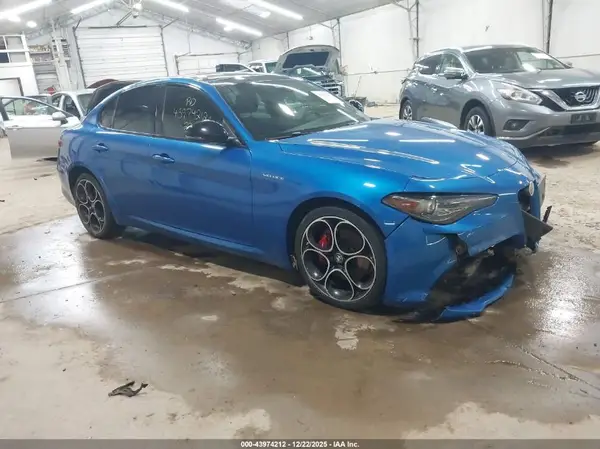 ZARFANBN3N7652533 2022 ALFA ROMEO GIULIA