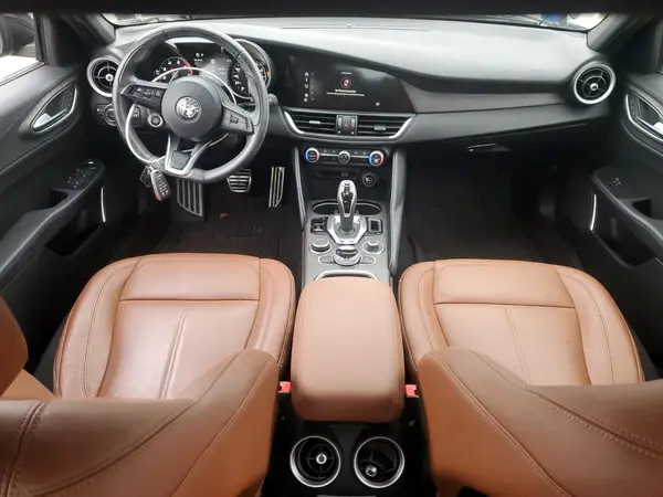 ZARFANBN3N7660809 2022 ALFA ROMEO GIULIA - Image 8