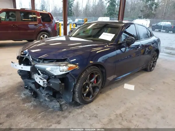 ZARFANBN4K7601151 2019 ALFA ROMEO GIULIA - Image 2