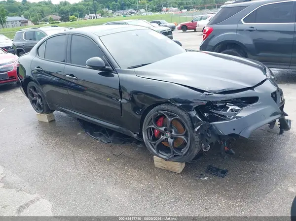ZARFANBN4K7602221 2019 ALFA ROMEO GIULIA