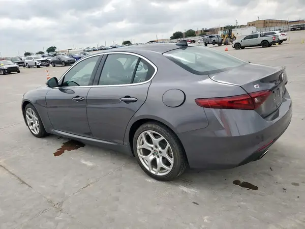 ZARFANBN4K7603417 2019 ALFA ROMEO GIULIA - Image 2
