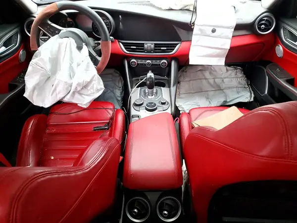 ZARFANBN4K7616846 2019 ALFA ROMEO GIULIA - Image 8
