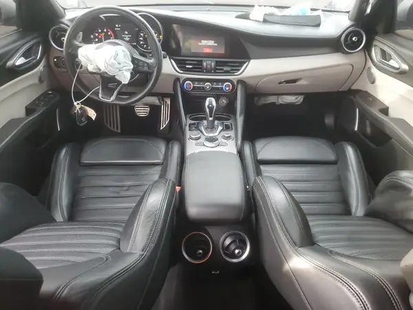 ZARFANBN4L7625998 2020 ALFA ROMEO GIULIA - Image 8