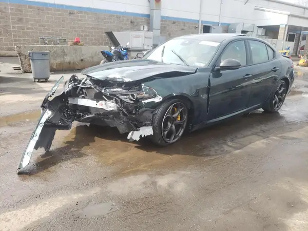 ZARFANBN4M7644634 2021 ALFA ROMEO GIULIA - Image 1