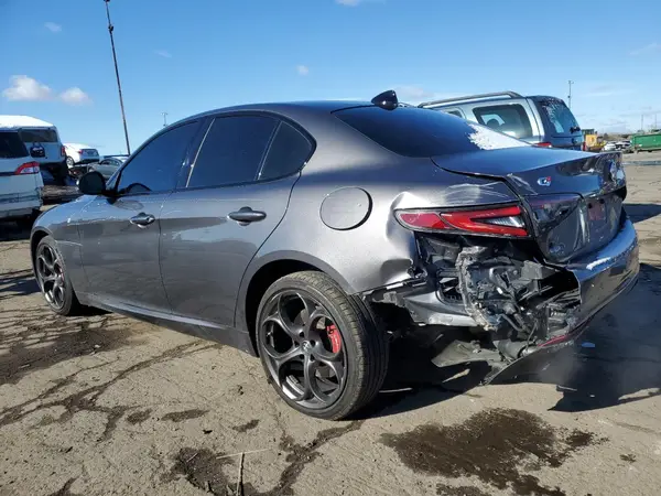 ZARFANBN4R7683005 2024 ALFA ROMEO GIULIA - Image 2