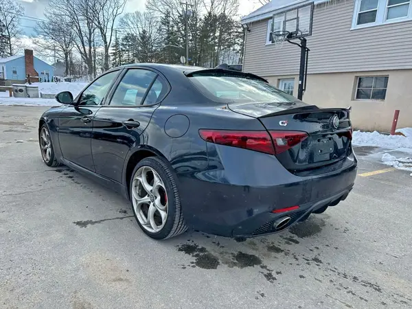 ZARFANBN5K7603121 2019 ALFA ROMEO GIULIA - Image 2