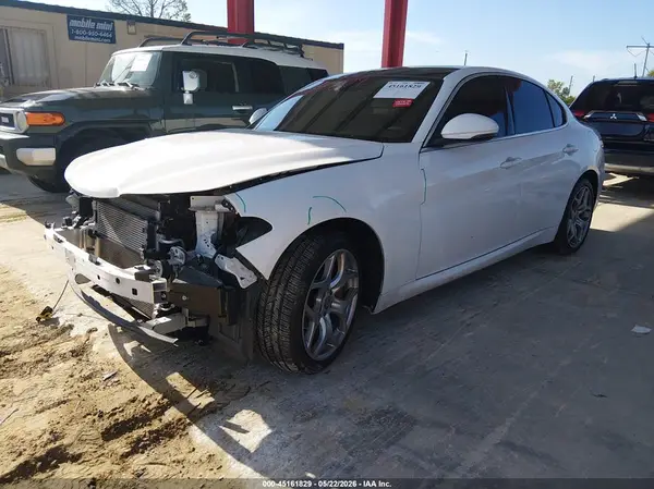 ZARFANBN5K7611624 2019 ALFA ROMEO GIULIA - Image 2