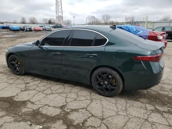 ZARFANBN5L7636752 2020 ALFA ROMEO GIULIA - Image 2