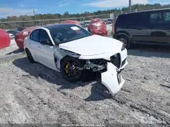 ZARFANBN5M7644349 2021 ALFA ROMEO GIULIA