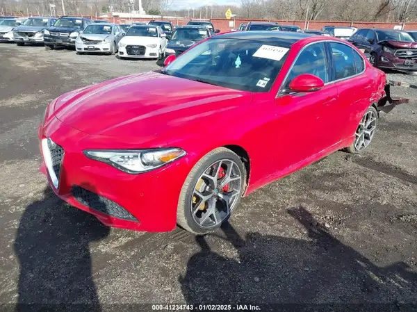 ZARFANBN5M7645601 2021 ALFA ROMEO GIULIA - Image 2