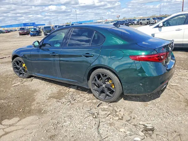 ZARFANBN5M7648529 2021 ALFA ROMEO GIULIA - Image 2