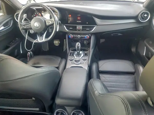 ZARFANBN5M7648546 2021 ALFA ROMEO GIULIA - Image 8