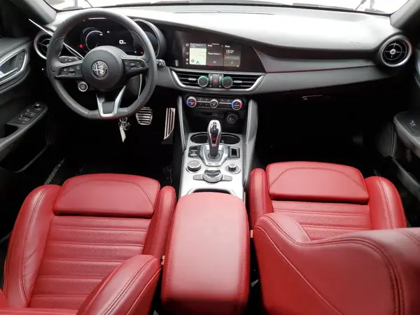 ZARFANBN5R7683207 2024 ALFA ROMEO GIULIA - Image 8