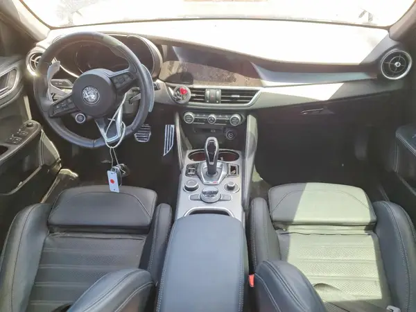 ZARFANBN5R7683367 2024 ALFA ROMEO GIULIA - Image 8