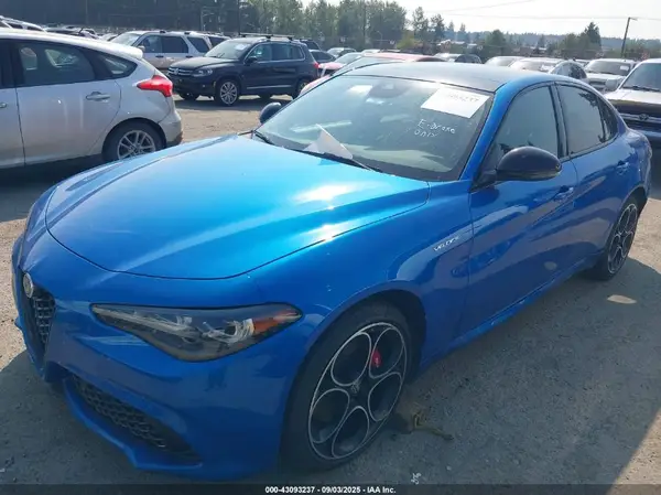 ZARFANBN5R7683823 2024 ALFA ROMEO GIULIA - Image 2