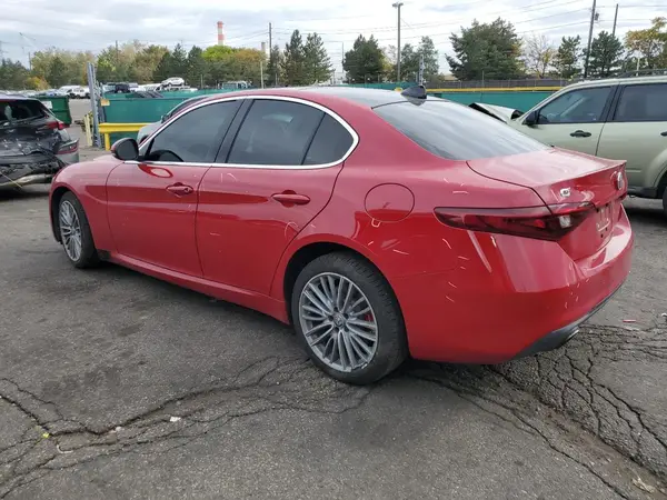 ZARFANBN6K7598897 2019 ALFA ROMEO GIULIA - Image 2