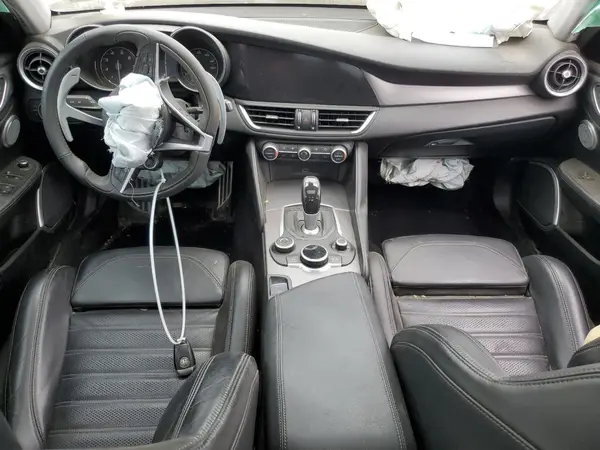 ZARFANBN6K7607694 2019 ALFA ROMEO GIULIA - Image 8