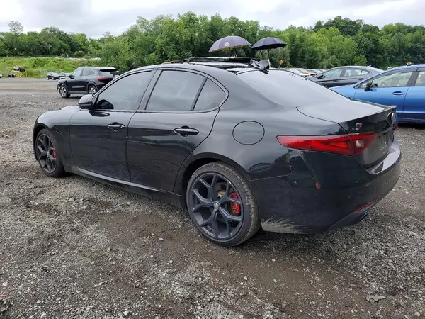 ZARFANBN6L7632449 2020 ALFA ROMEO GIULIA - Image 2