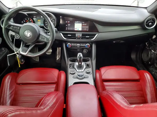 ZARFANBN6N7653157 2022 ALFA ROMEO GIULIA - Image 8
