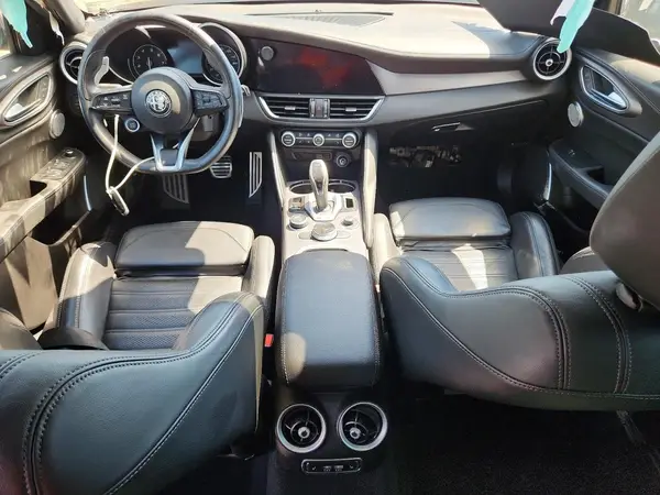 ZARFANBN6N7653515 2022 ALFA ROMEO GIULIA - Image 8