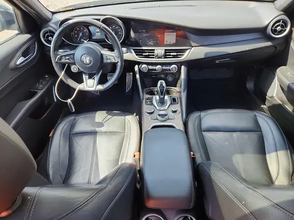 ZARFANBN6N7655085 2022 ALFA ROMEO GIULIA - Image 8