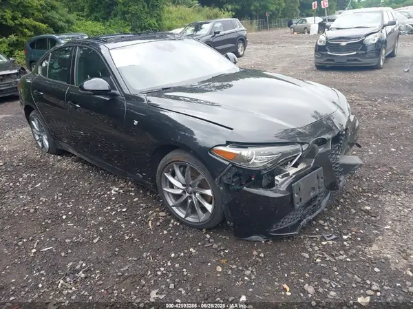 ZARFANBN6N7655152 2022 ALFA ROMEO GIULIA - Image 1