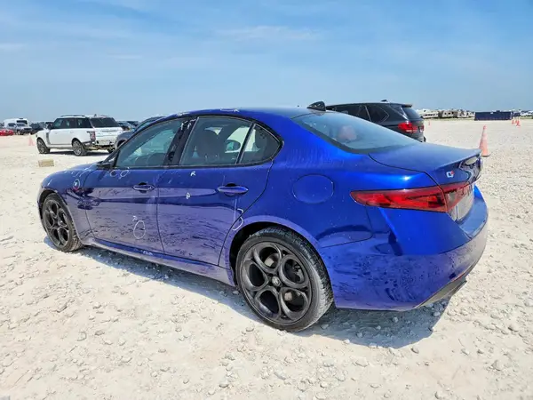 ZARFANBN6P7670477 2023 ALFA ROMEO GIULIA - Image 2