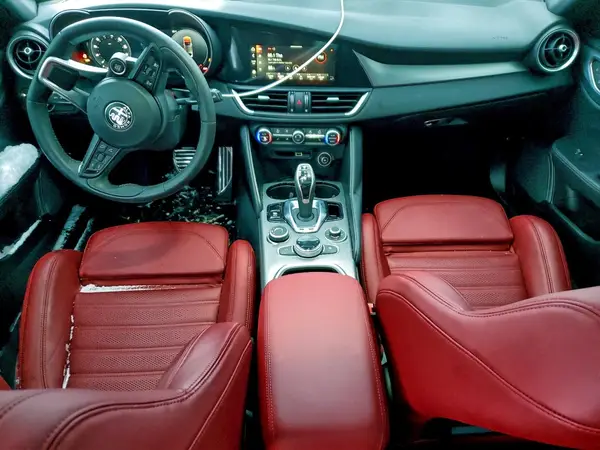ZARFANBN6R7682809 2024 ALFA ROMEO GIULIA - Image 8