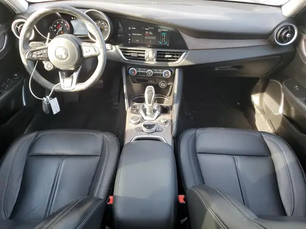 ZARFANBN7L7625834 2020 ALFA ROMEO GIULIA - Image 8