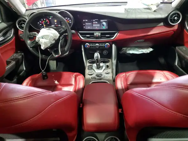 ZARFANBN7L7631987 2020 ALFA ROMEO GIULIA - Image 8