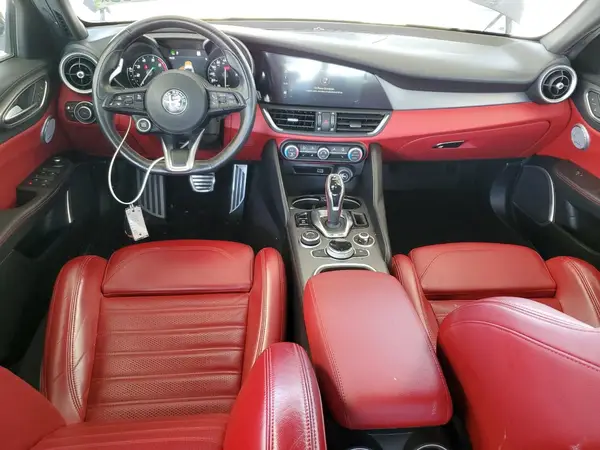 ZARFANBN7L7632914 2020 ALFA ROMEO GIULIA - Image 8