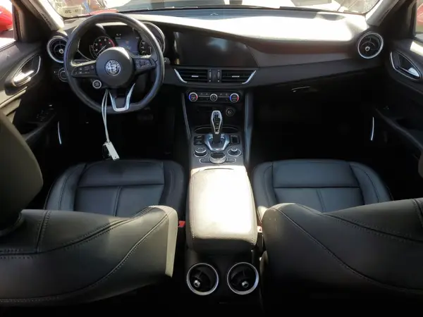 ZARFANBN7M7640089 2021 ALFA ROMEO GIULIA - Image 8