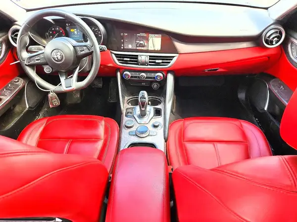 ZARFANBN7M7644286 2021 ALFA ROMEO GIULIA - Image 8