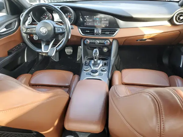 ZARFANBN7M7645731 2021 ALFA ROMEO GIULIA - Image 8
