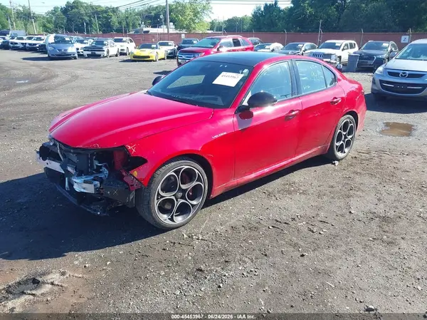 ZARFANBN7N7664460 2022 ALFA ROMEO GIULIA - Image 2