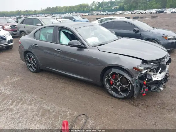 ZARFANBN7N7665396 2022 ALFA ROMEO GIULIA - Image 1