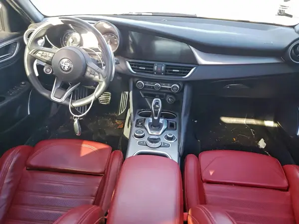 ZARFANBN7N7665401 2022 ALFA ROMEO GIULIA - Image 8