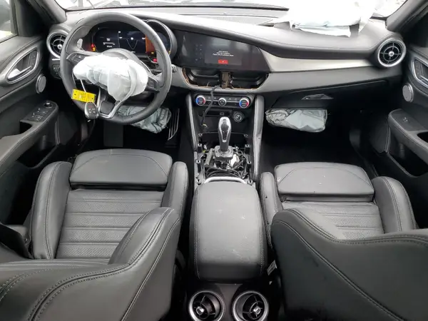 ZARFANBN7R7680163 2024 ALFA ROMEO GIULIA - Image 8