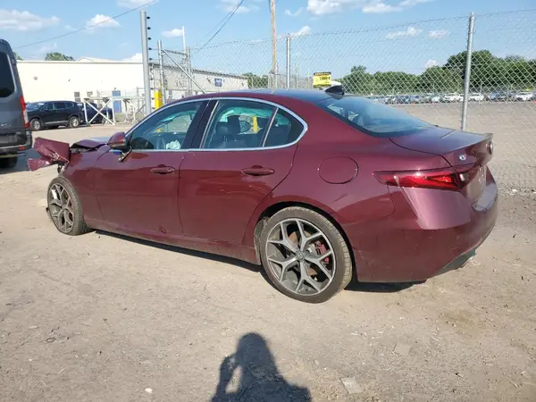 ZARFANBN8K7605333 2019 ALFA ROMEO GIULIA - Image 2