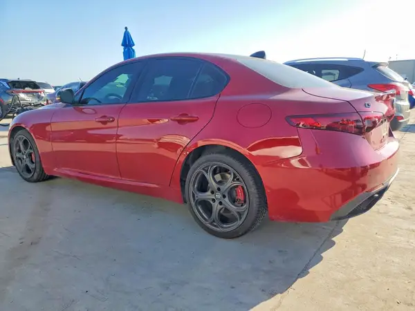 ZARFANBN8K7609060 2019 ALFA ROMEO GIULIA - Image 2