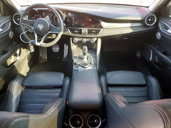 ZARFANBN8K7609060 2019 ALFA ROMEO GIULIA - Image 8