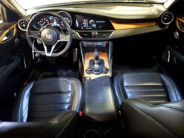 ZARFANBN8K7612976 2019 ALFA ROMEO GIULIA - Image 8