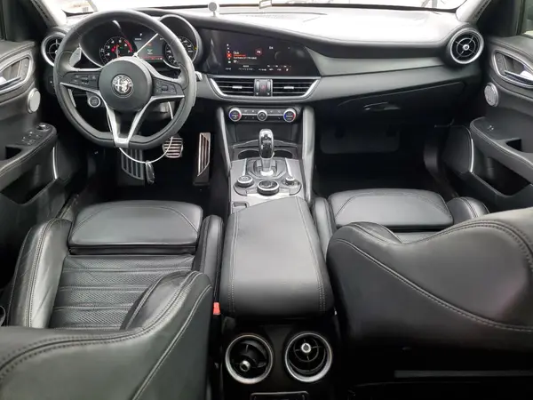 ZARFANBN8K7614033 2019 ALFA ROMEO GIULIA - Image 8