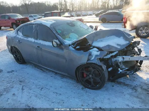 ZARFANBN8L7625938 2020 ALFA ROMEO GIULIA - Image 1
