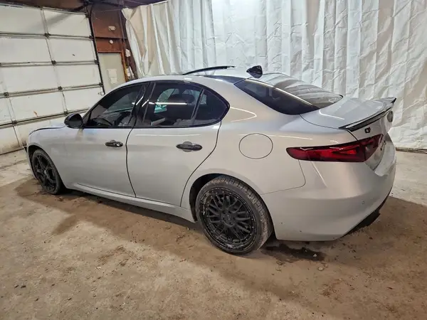ZARFANBN8L7634753 2020 ALFA ROMEO GIULIA - Image 2