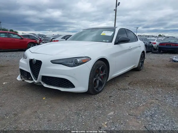 ZARFANBN8L7635109 2020 ALFA ROMEO GIULIA - Image 2