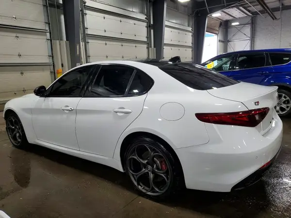 ZARFANBN8M7640568 2021 ALFA ROMEO GIULIA - Image 2