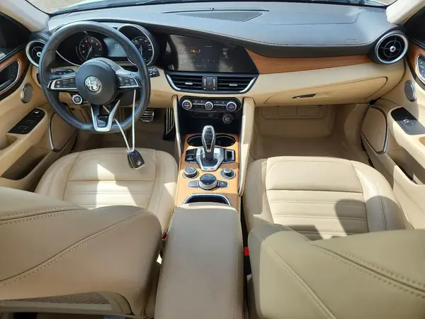 ZARFANBN8M7643793 2021 ALFA ROMEO GIULIA - Image 8