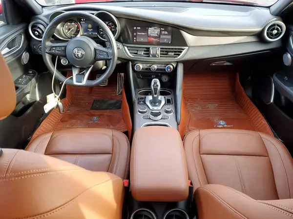 ZARFANBN8N7660014 2022 ALFA ROMEO GIULIA - Image 8